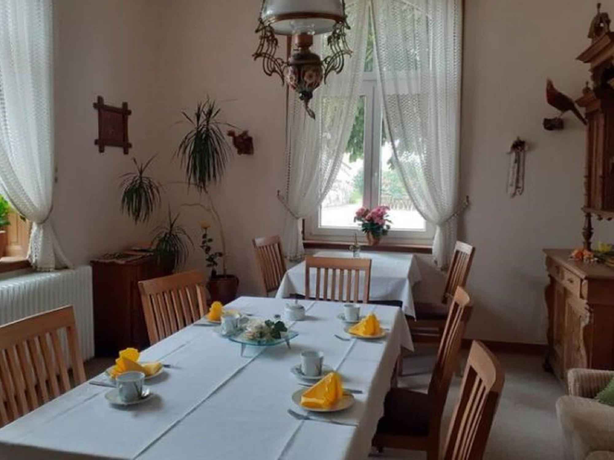 Cosy Flat On A Family Friendly Holiday Farm In Northern Hesse Trendelburg Exterior foto